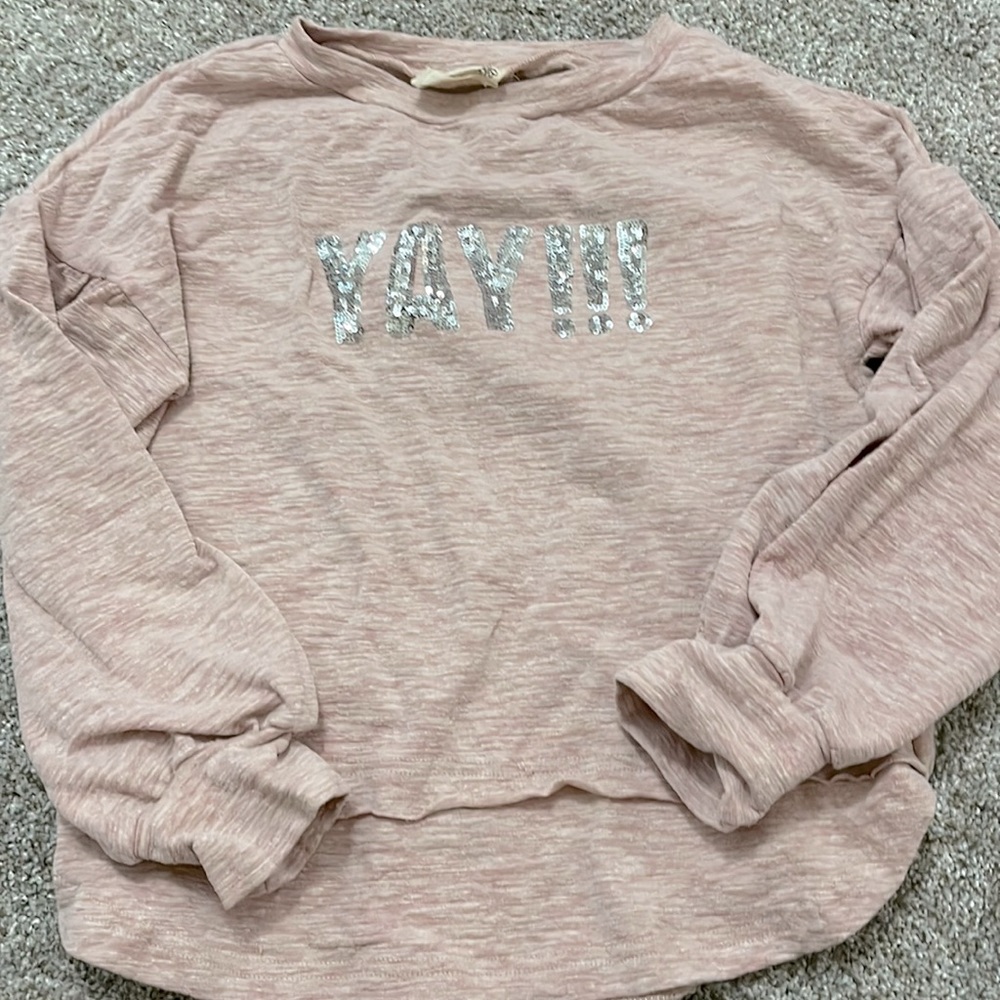 Joyfolie size 8 yay sweatshirt in mauve